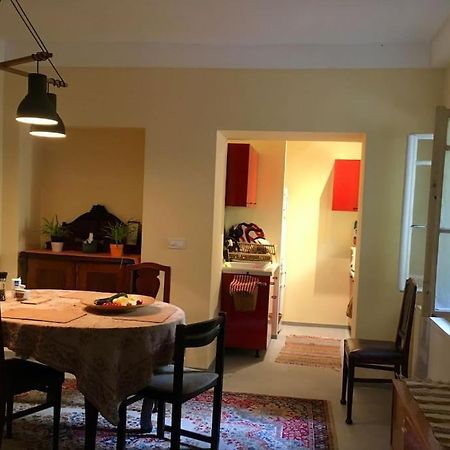 Vintage Studio Apartment, Garden And Free Parking Budapest Luaran gambar